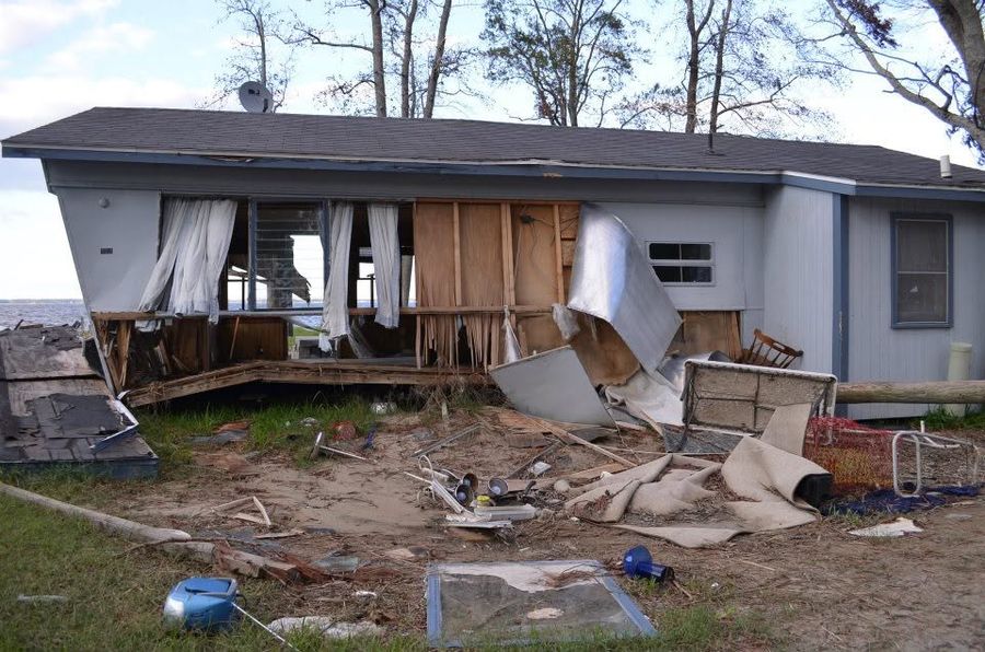 Storm surge loss